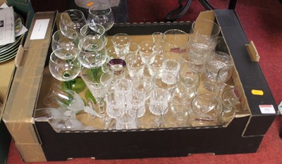 Lot 181 - A box of miscellaneous glassware, to include...
