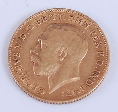 Lot 2061 - Great Britain, 1911 gold half sovereign,...