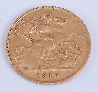 Lot 2062 - Great Britain, 1910 gold half sovereign,...