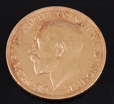 Lot 2207 - Great Britain, 1912 gold full sovereign,...