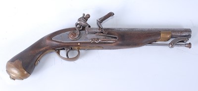 Lot 17 - A reproduction flintlock pistol, having a 21cm...