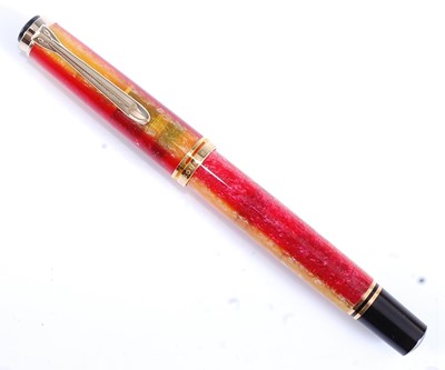 Lot 57 - A Pelikan M620 City series 'Shanghai'