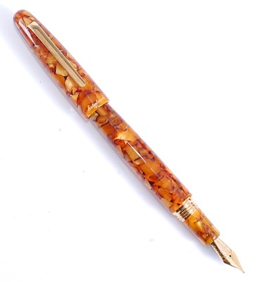 Lot 75 - An American Esterbrook Estie fountain pen in...