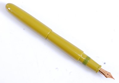 Lot 26 - A Japanese Nakaya Portable Cigar fountain pen,...