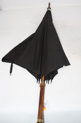 Lot 166 - An early 20th century parasol, having a silk...