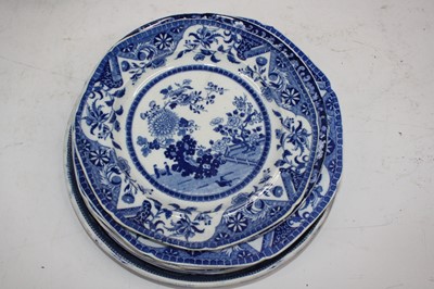 Lot 138 - A set of three 19th century Copeland plates,...