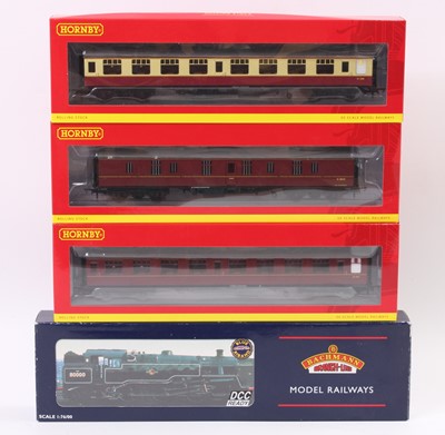 Lot 423 - Bachmann and Hornby 00 Gauge locomotive and...