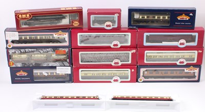 Lot 456 - 14 various GMR, Dapol, and Bachmann boxed and...