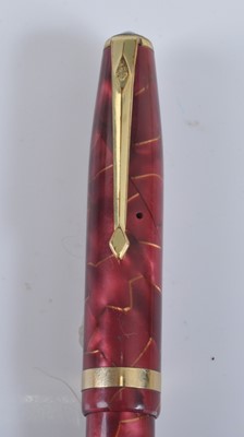 Lot 19 - A Conway Stewart 85L fountain pen, in rose...