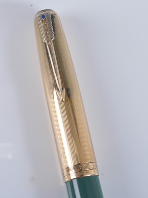 Lot 36 - A Parker 51 double jewelled fountain pen, in...