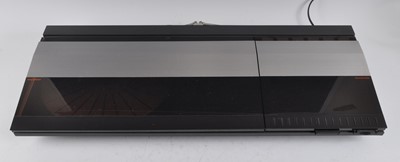 Lot 1175 - A Bang & Olufsen Beocenter 2200 stereo system,...