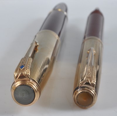 Lot 38 - A Parker 51 double-jewelled fountain pen and...