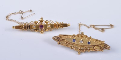 Lot 2699 - A late Victorian 15ct gold, sapphire and...