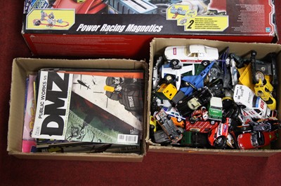 Lot 52 - A plywood box containing various loose Meccano...