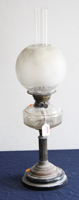 Lot 87 - A late Victorian oil lamp, having opalescent...