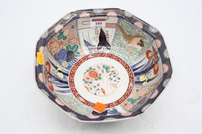 Lot 105 - A reproduction export bowl, of octagonal form,...