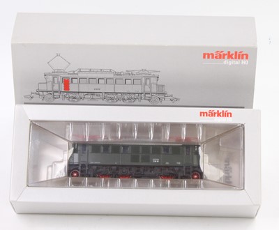 Lot 480 - A Marklin No. 37470 HO scale model of a BRE 04...