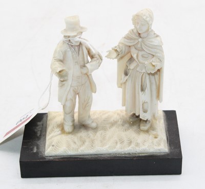 Lot 390 - An early 20th century Dieppe ivory figure...