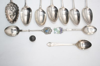 Lot 286 - A set of five George III silver teaspoons;...