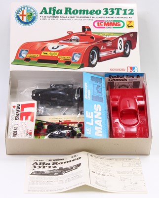 Lot 1865 - Mitsuwa 1.28 scale plastic kits 1969-70 Le...