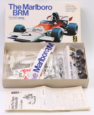 Lot 1876 - Doyusha 24 scale plastic kits, Fl-500 B.R.M...