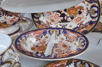 Lot 1035 - A 19th century and later Derby King's pattern...