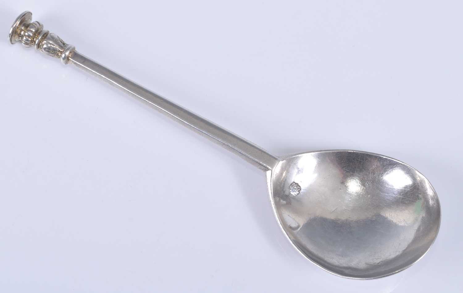 Lot 1056 - A James I silver seal-top spoon, of typical...
