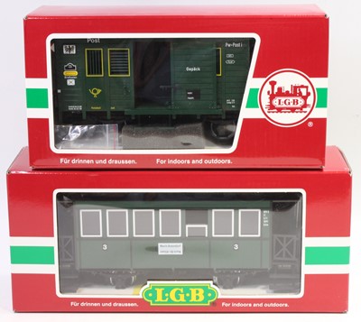 Lot 287 - An LGB garden scale boxed passenger and...