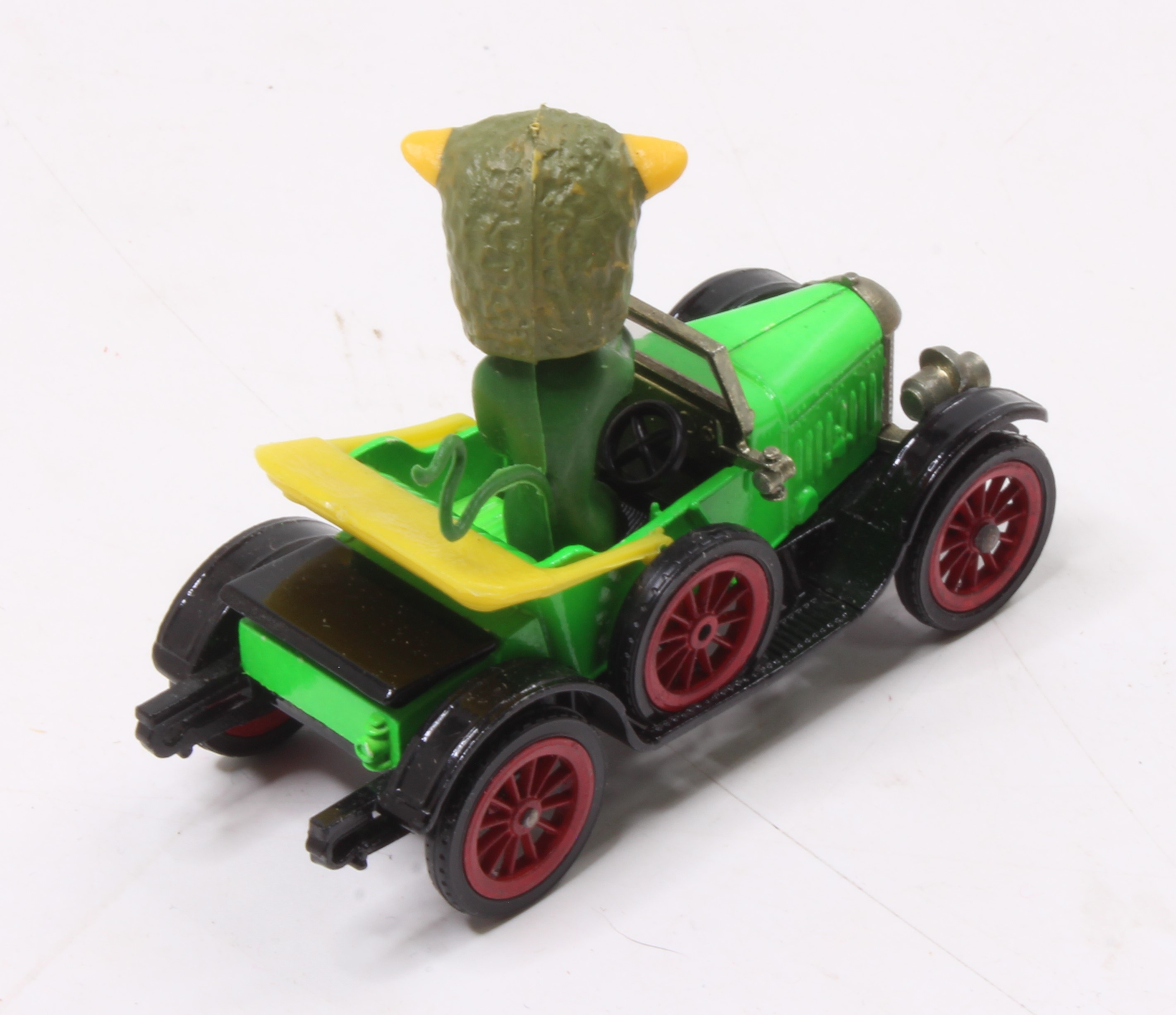 Lot 1149 - Dinky Toys No. 477 Parsley's Car in pea