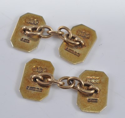 Lot 1207 - A pair of 9ct yellow gold double-ended...