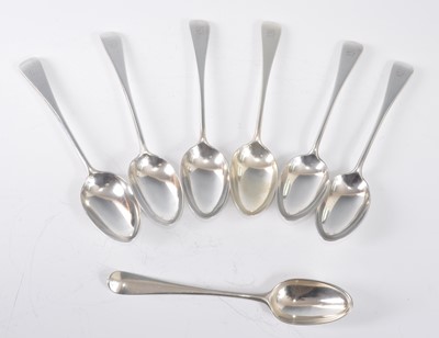 Lot 1086 - A set of six late Victorian silver teaspoons,...