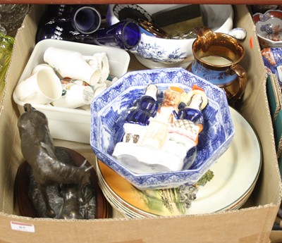 Lot 85 - A box of miscellaneous items to include a...