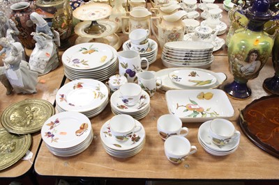 Lot 116 - A collection of Royal Worcester oven & table...