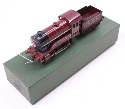Lot 213 - 1931-6 Hornby E16, 0-4-0 loco & tender LMS red...