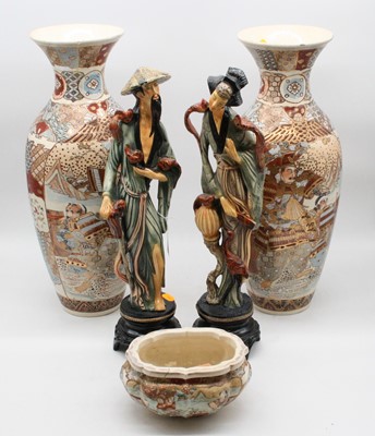 Lot 152 - A pair of large reproduction Japanese vases,...