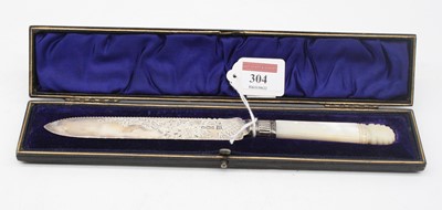 Lot 304 - A late Victorian cake/bread knife, having a...