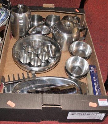 Lot 179 - A box of stainless steel table wares to...