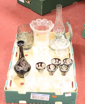 Lot 197 - A box of miscellaneous glassware to include...