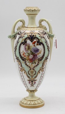 Lot 222 - An early 20th century Royal Worcester leadless...