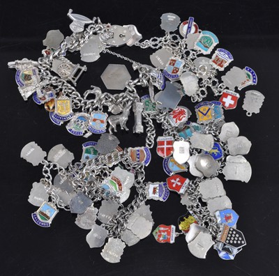 Lot 417 - Assorted continental silver, white metal and...