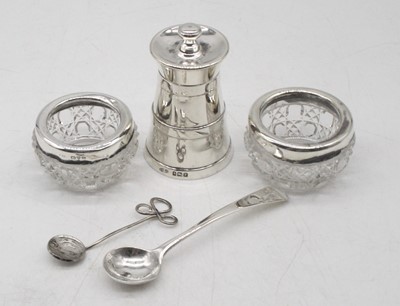 Lot 373 - A George V silver pepper grinder, of tapered...