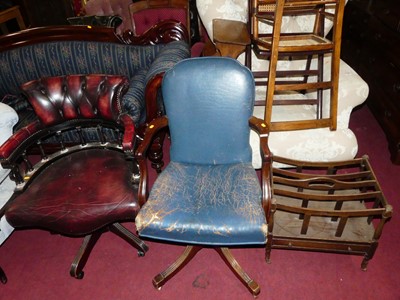 Lot 1370 - A contemporary mahogany and blue leather...