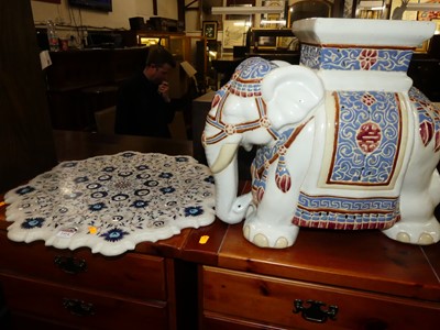 Lot 1414 - A contemporary Indian white marble and...