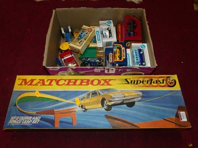 Lot 1523 - A boxed Matchbox Superfast Curve and Space...