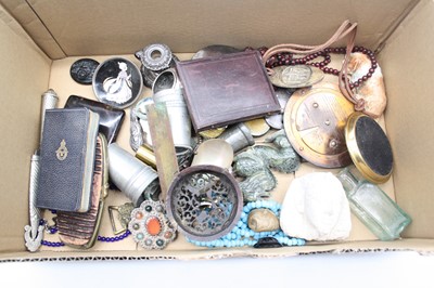 Lot 564 - A box of miscellaneous items, to include 19th...