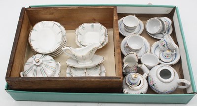 Lot 603 - An early 20th century child's dolls' house tea...