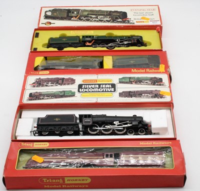 Lot 627 - A collection of boxed Hornby model railway...