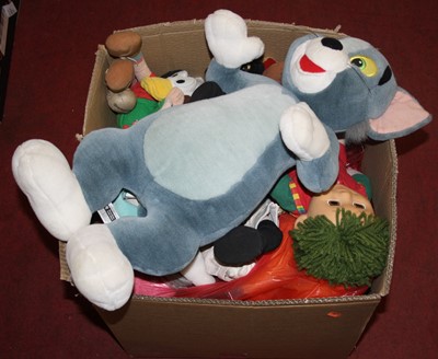 Lot 755 - A  box of childrens plush toys