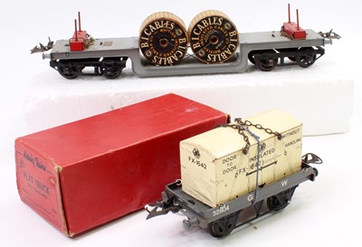 Lot 127 - Hornby 1939-41 trolley wagon with 'B1 Cables'...