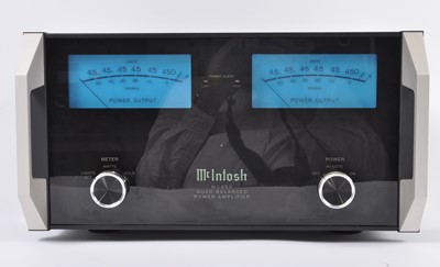 Lot 1200 - A McIntosh seperates stereo system, components...